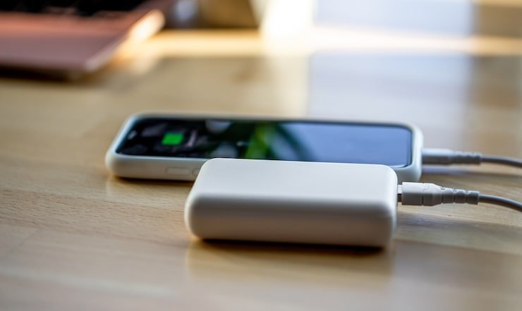 Power bank for iPhone